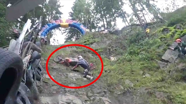 Bu pisti bitirebilecek motosiklet sürücüsü aranıyor