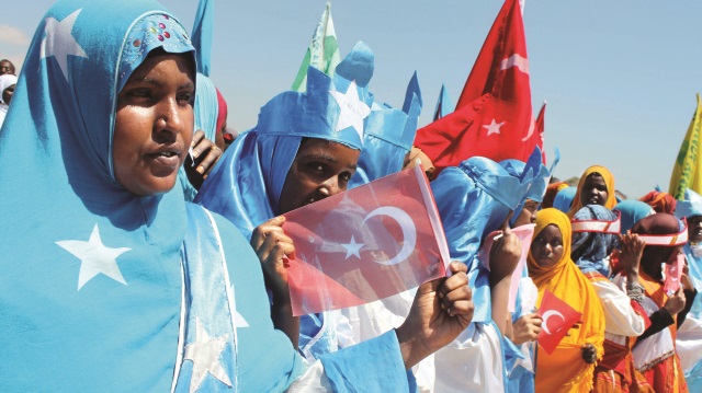 Somali halkı, siyasi krizler, terör saldırıları ve açlıkla boğuşurken her zaman yanlarında olan Türkiye’yi stratejik ortak olarak görüyor.