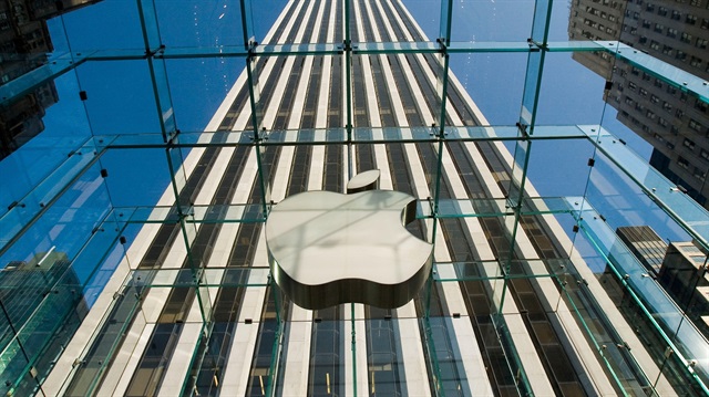 Apple hakkında aynı nedenle başka ülkelerde de şikayette bulunulmuş ve tazminat davaları açılmıştı.