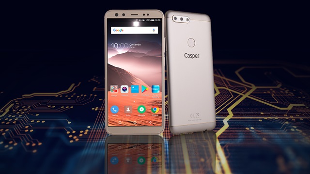 Casper VIA F2, 4 kamerası ve tasarımıyla oldukça başarılı bir akıllı telefon modeli.