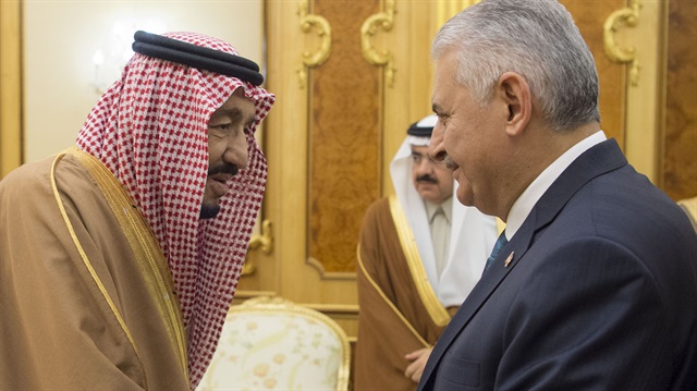 Başbakan Binali Yıldırım, Suudi Arabistan'da Kral Selman bin Abdülaziz ile görüşmüştü. (Fotoğraf: AA)