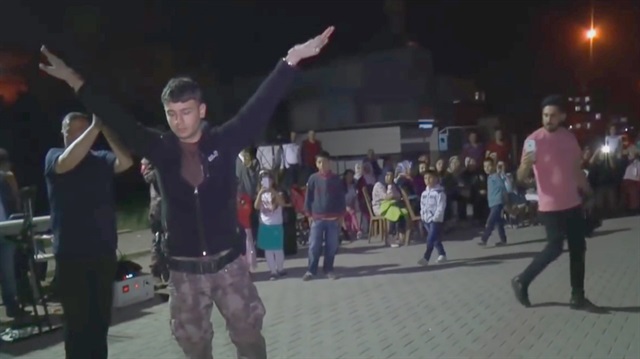 Özel harekat devriyede iken asker eğlencesine denk gelirse..