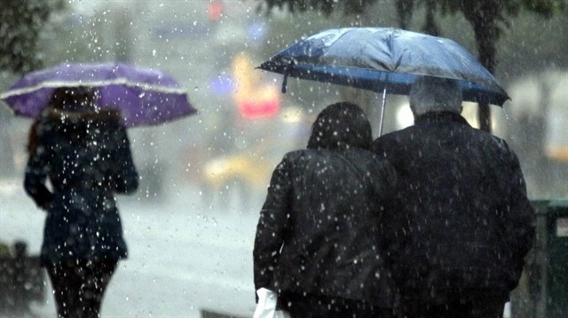 Meteorolojiden bazı illere sağanak yağış uyarısı yapıldı.