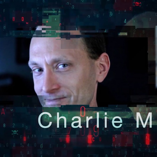iPhone'u ve Jeep'i hackleyen Charlie Miller