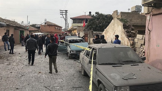 Turkey says border town hit by rockets from Syria Turkey says border town hit by rockets from Syria