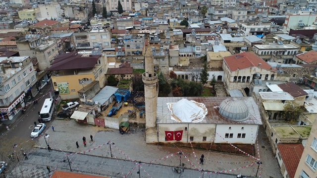 Turkey targets strategic hill in Afrin