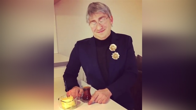 Sefa Doğanay'ın Canan Karatay taklidi kırdı geçirdi!