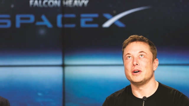 Falcon Heavy kalkışının ardından günler geçse de gündemden düşmüyor.