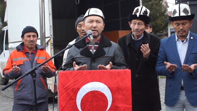 Kırgız Türkleri Mehmetçik için dua etti
