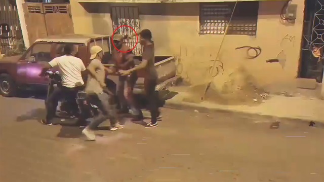 Soygun yapmak isterken soyulan hırsızlar!