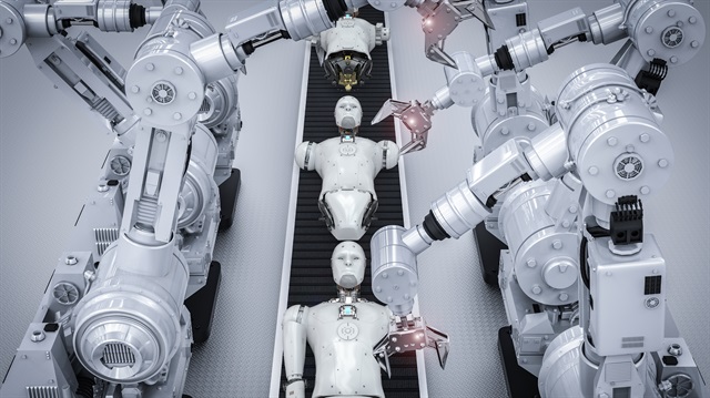 Yapay zakanın robotlara entegre edilmesiyle birlikte robot teknolojisi katlanarak gelişti.