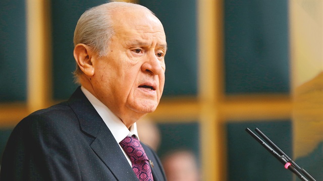 Devlet Bahçeli, Zeytin Dalı Harekatı’nı eleştirenlere sert sözlerle cevap verdi.