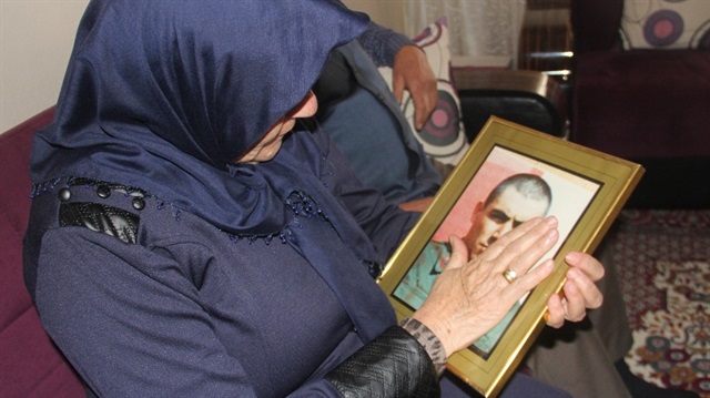 Şehidin annesine hakaret eden şoförün sözlerini duyan kadın savcının da ağladığı ortaya çıktı.