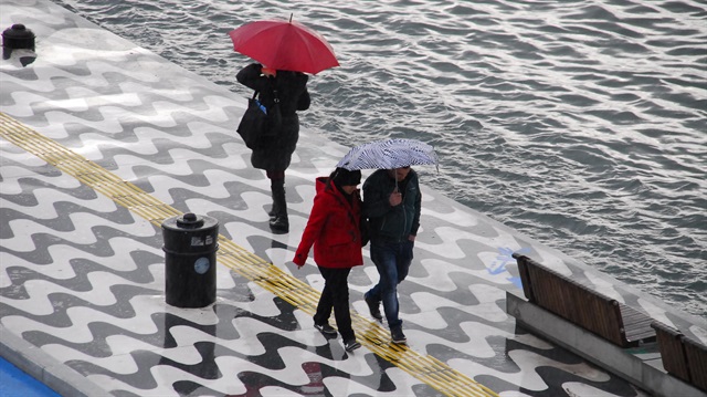 Meteorolojiden kuvvetli yağış uyarısı yapıldı.