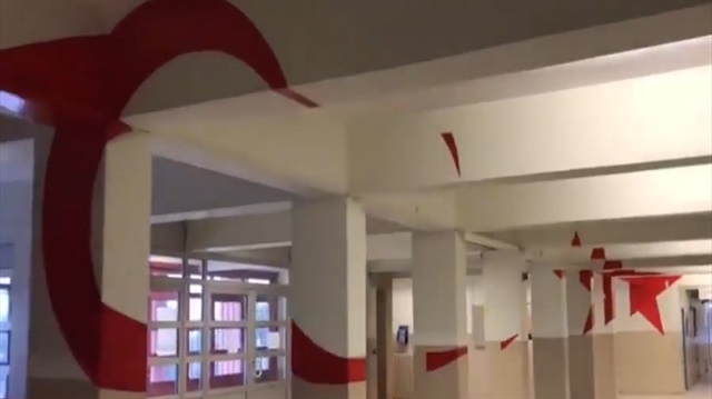 Öğrencilerden okul duvarına müthiş sanat