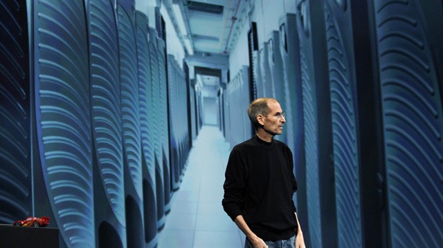 Up for Grabs: Steve Jobs' Typo-Filled Job Application