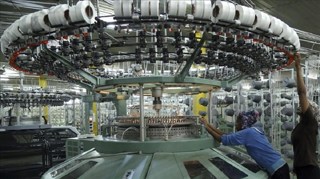 Mexico factory output slips in February to 4-month low Mexico factory output slips in February to 4-month low