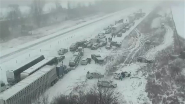 Son zamanların en büyük zincirleme trafik kazası kamerada