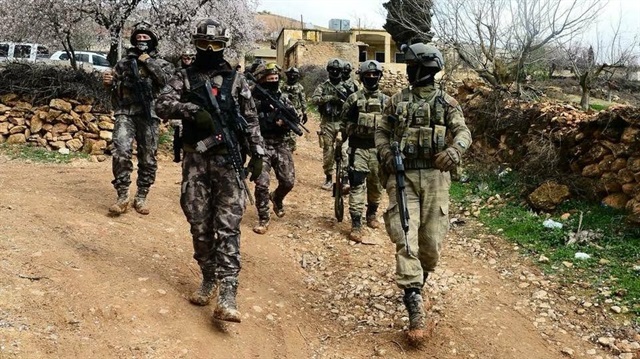TSK ve ÖSO birlikleri Bülbül, Burseya, Meydan, Akbez ve Raco'dan sonra Şeyh Hadid kasabasında da kontrolü sağladı.