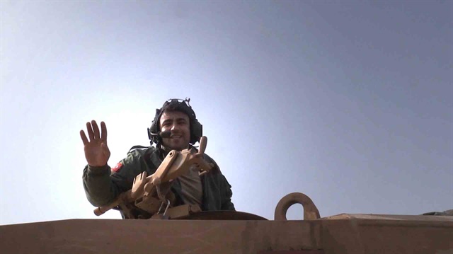 Afrin'e takviye amaçlı tanklar gönderildi