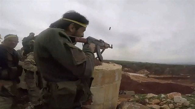 Afrin'de 5 köy daha teröristlerden temizlendi: Sıcak çatışma anları kamerada