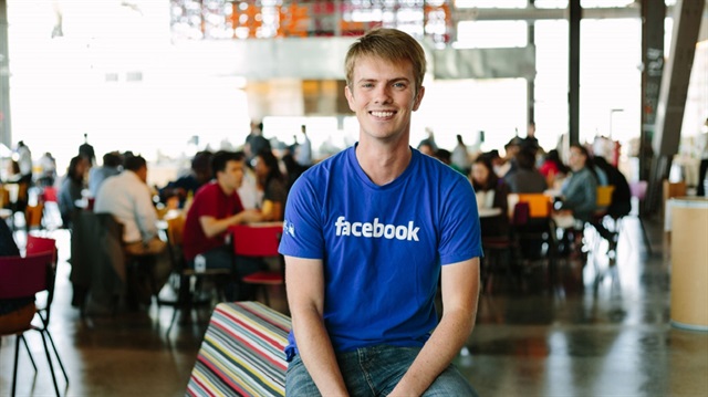 Facebook çalışanlarının maaşları belirlenirken iş kategorisi göz önünde bulunduruluyor.