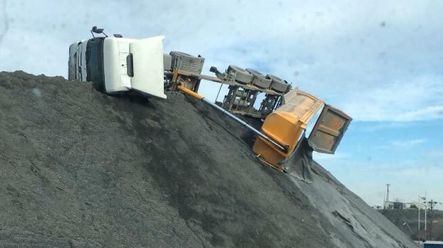 Kaza anı ise cep telefonu kamerasına saniye saniye yansıdı.