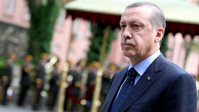 Cumhurbaşkanı Erdoğan, kendisine hakaret eden oyuncuyu affetti.