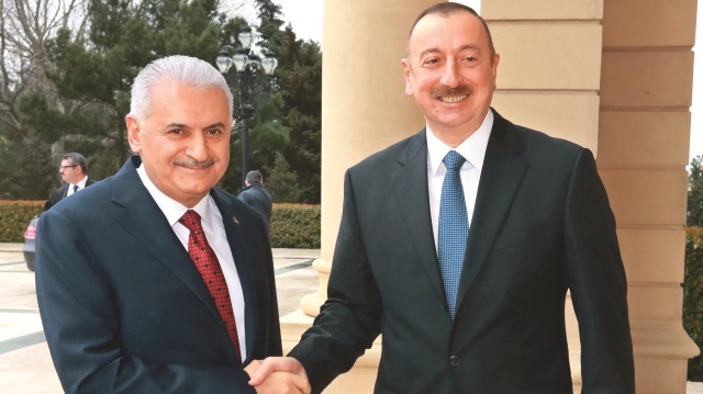 Başbakan Binali Yıldırım, Azerbaycan Cumhurbaşkanı İlham Aliyev ile bir araya geldi.