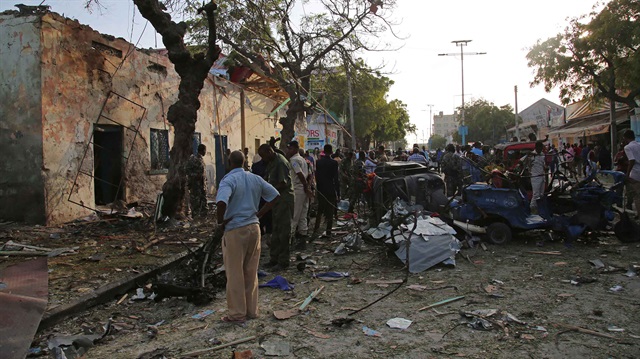 Somalia: At least 4 killed in Mogadishu vehicle bombing Somalia: At least 4 killed in Mogadishu vehicle bombing