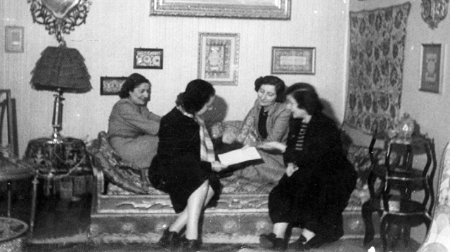 Aysel Yüksel hatıralarını Sır Katibi adıyla kitaplaştırdı.