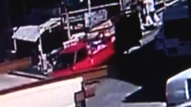 Üniversiteli genç kızın ölümüne neden olan kamyonet kamerada