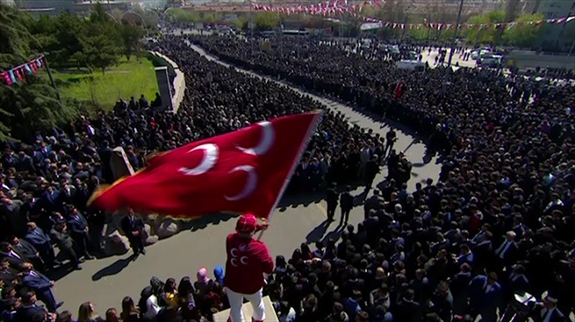 Alparslan Türkeş kabri başında anıldı