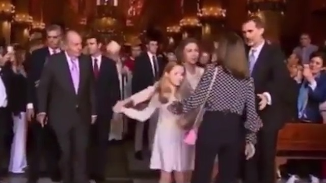 Kraliyet ailesinde gelin-kaynana savaşı