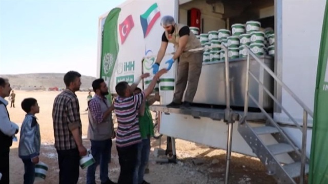 Doğu Gutalı ailelere sıcak yemek