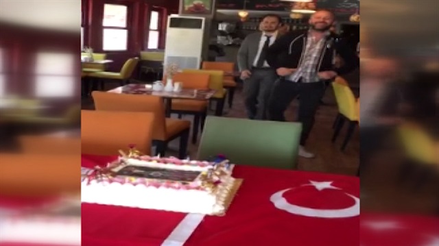 Sirenlerle ihbara geldiler, kutlamayla karşılaştılar