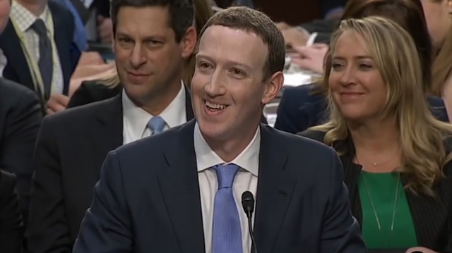 Senatodan Mark Zuckerberg'e tarihi ayar!