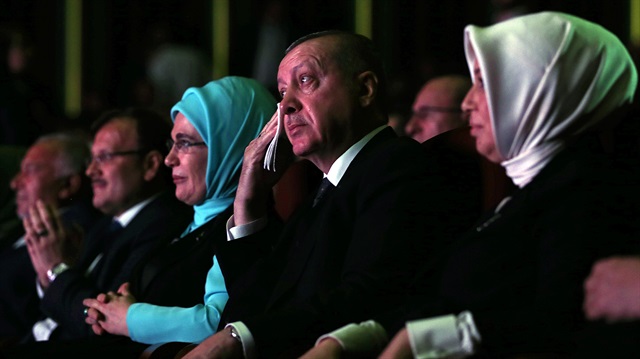 Cumhurbaşkanı Erdoğan'ı ağlatan Roman belgeseli