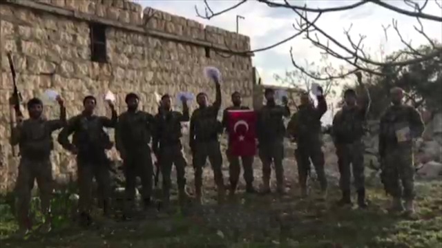 Mehmetçikten minik kardeşlerine videolu cevap
