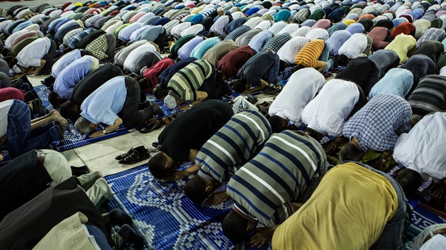 İstanbul'da Cuma namazı saat 13:11'de.
