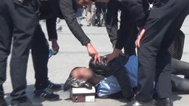 Taksim Meydanı'nda epilepsi krizi geçiren genç paniğe neden oldu