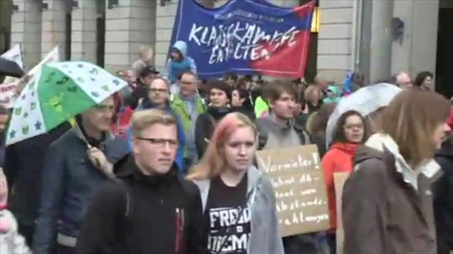 Berlin’de artan kiralar halkı sokağa döktü