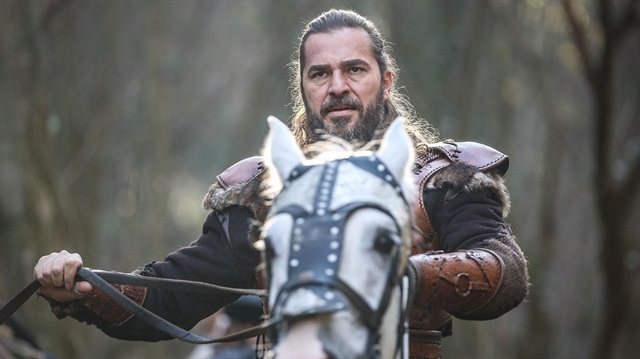 Diriliş Ertuğrul hayranı kılıç ustası oldu.
