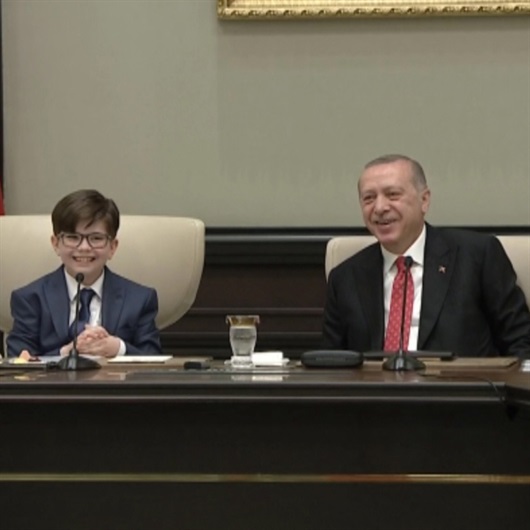 Küçük Cumhurbaşkanı'nın cevabı salonu kahkahaya boğdu