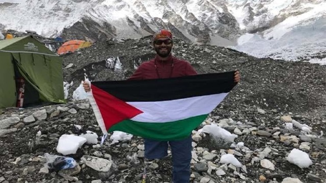 Filistinli genç tek bacağıyla Everest e çıktı