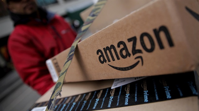 Amazon.com'un sahibi Jeff Bezos, dünyanın en zengin insanı ünvanını kısa bir süre önce Bill Gates'den aldı.