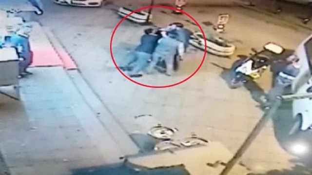 Önce tartıştığı kişiyi vurdu ardından...