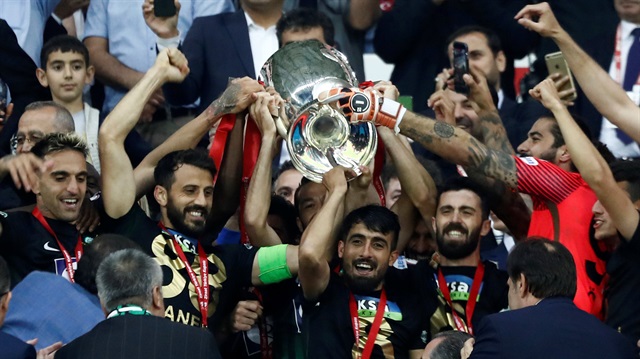 resized_3515e-2018-05-10t195334z_1475439161_rc17edd8d3b0_rtrmadp_3_soccer-turkey-akb-fen.jpg
