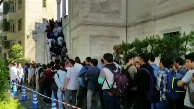 Japonya’da camide Cuma namazı izdihamı