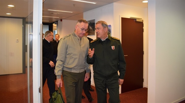 Orgeneral Hulusi Akar ve Joseph Dunford